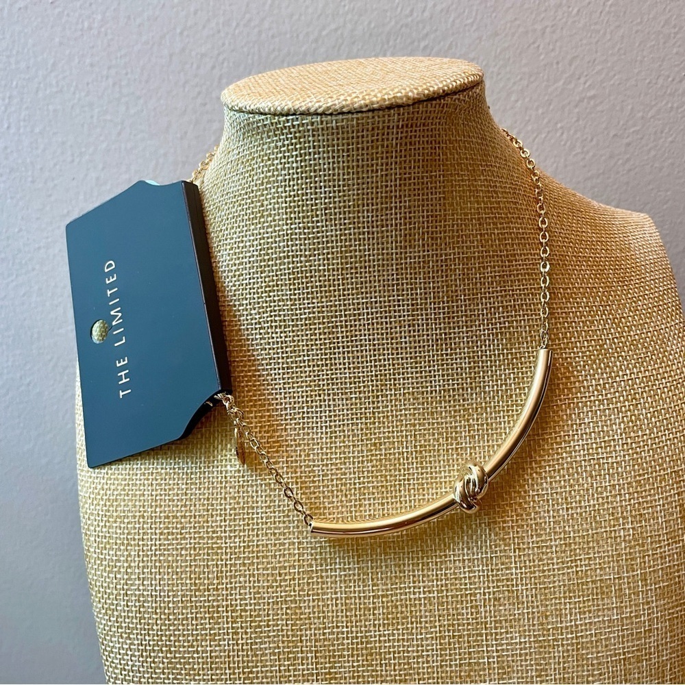 NWT The Limited Gold Bar Knot Necklace 14” - Picture 2 of 5
